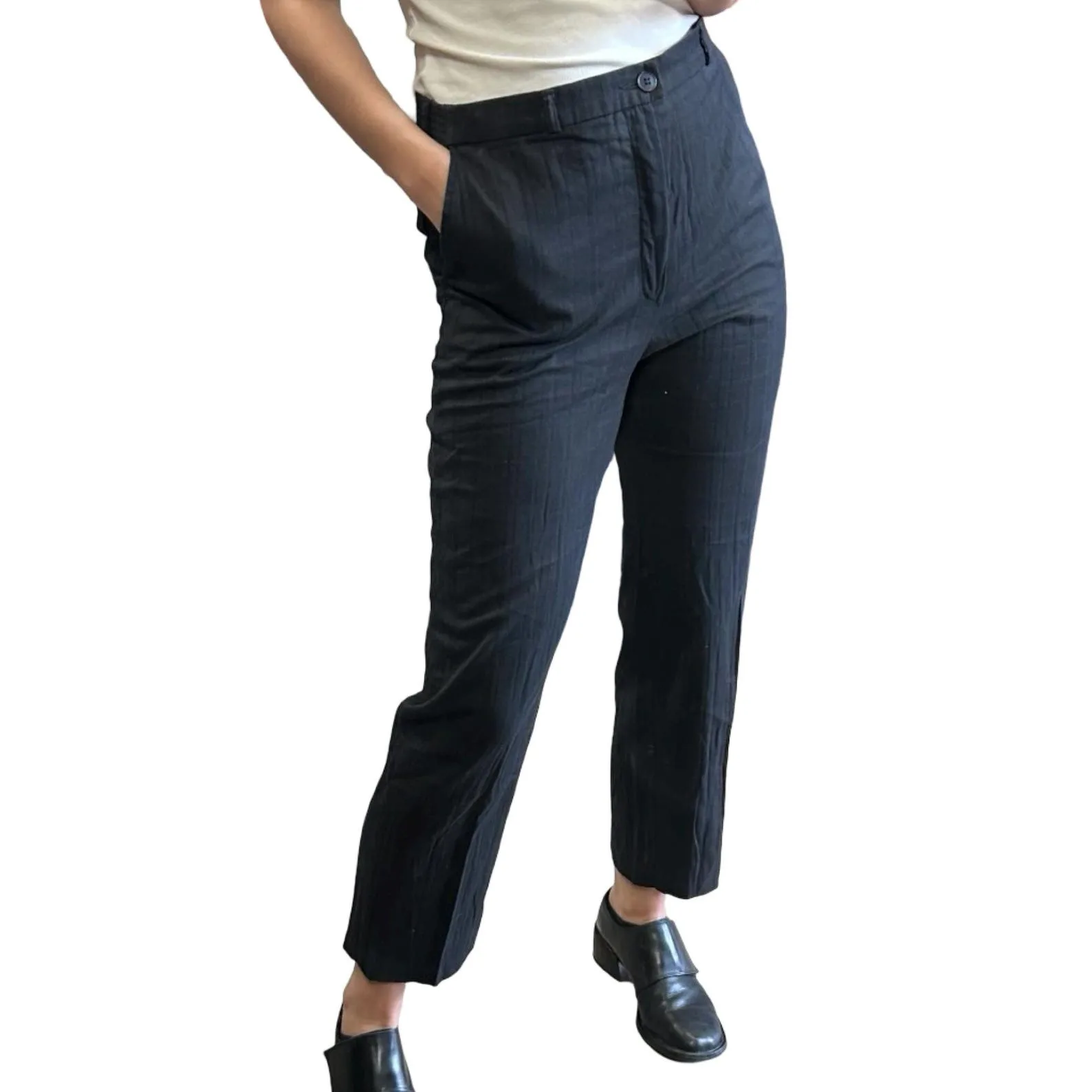 FINNSIILI Black Cotton Viscose Cigarette Pants, seller photo 1 | The Capri Pant, Relover