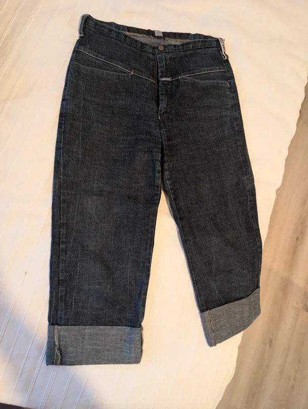 Marithé + François Girbaud Dark Blue High-Waist Capri Jeans, seller photo 1 | The Capri Pant, Relover