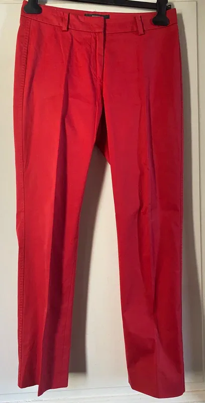 Max Mara Red Cigarette Trousers, seller photo 1 | The Capri Pant, Relover