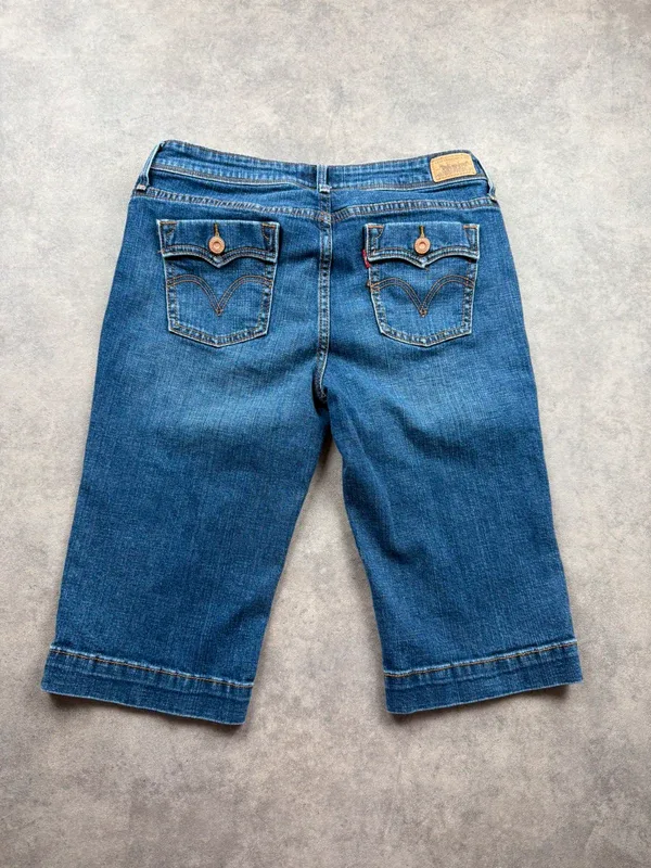 Vintage Levi's 515 Indigo Capri Jeans, seller photo 1 | The Capri Pant, Relover