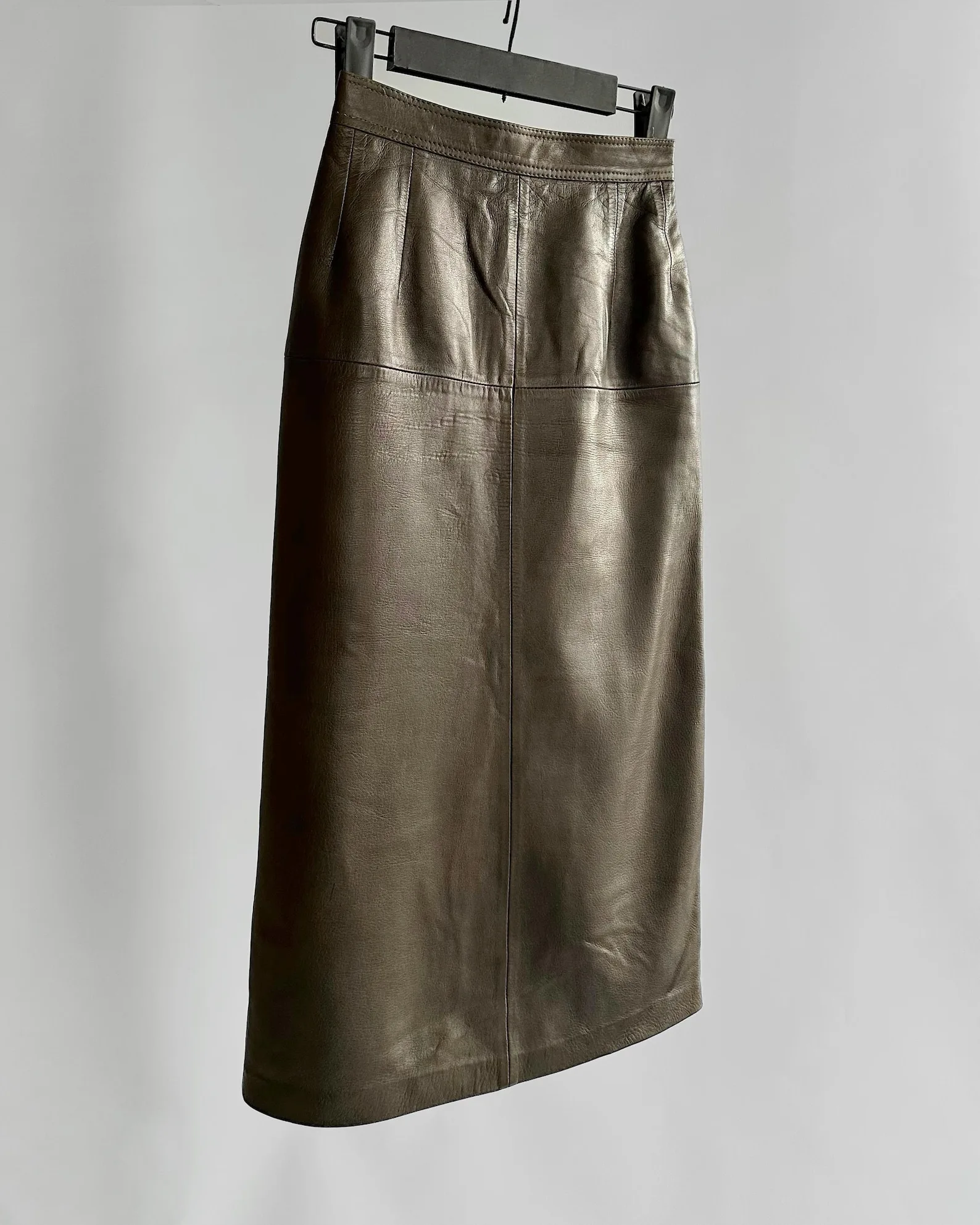 Second Hand Skirt XXS-XS (label 40M) Real leather, seller photo 1 | The Leather Pencil, Relover
